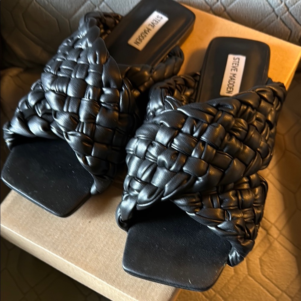 Steve Madden Black Woven Slide Sandals
